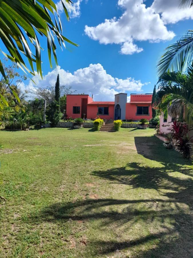 ואיאדוליד Villa Lirios מראה חיצוני תמונה