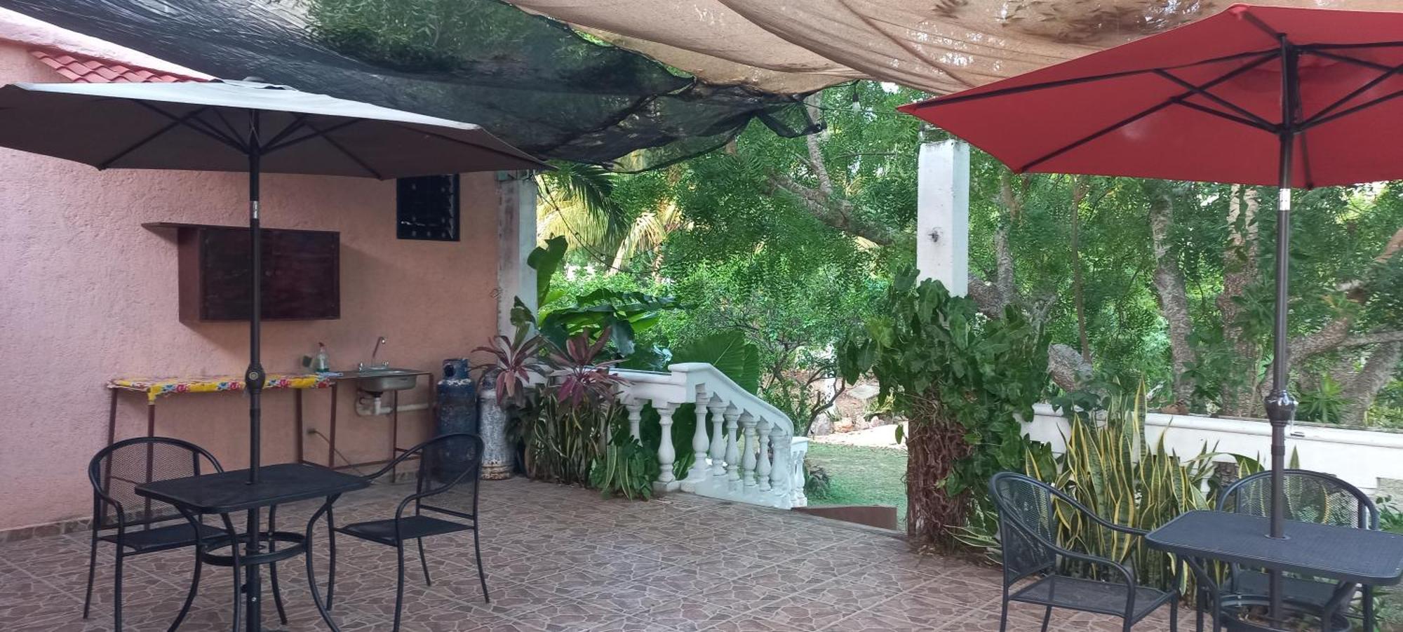 ואיאדוליד Villa Lirios מראה חיצוני תמונה